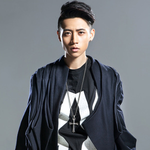 女仆扒㊙️给男人爽视频
